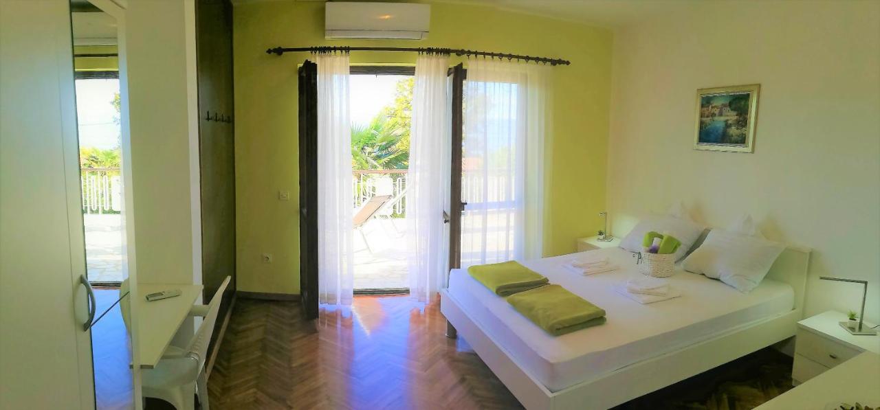 נייביצה Apartments Martina מראה חיצוני תמונה